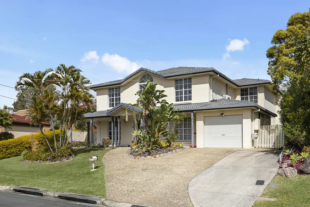 Albany Creek 5房 Albany Creek 宽敞家庭住宅 Spacious Family Home in Albany Creek