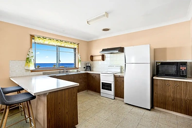 4 Cliff Drive, Kiama Downs, NSW 2533, 4 slaapkamers, 3 badkamers, House