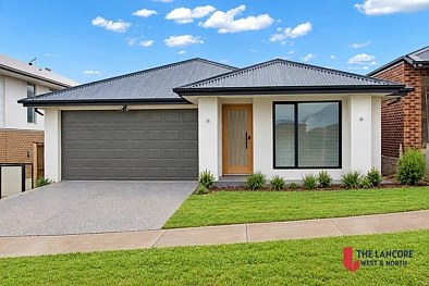 27 Platt Drive, Maddingley, VIC 3340, 4 રૂમ, 2 બાથરૂમ, House