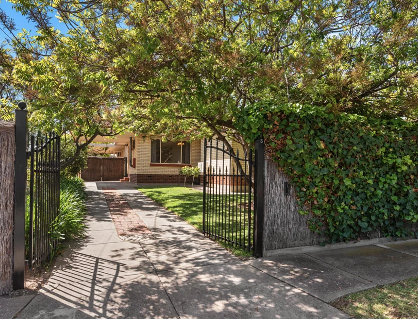 8 England Avenue, Port Noarlunga, Southern Adelaide, 4房, 1浴, House