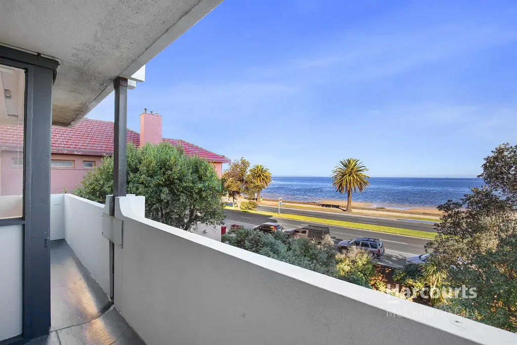 Bay Views in the Heart of Middle Park!