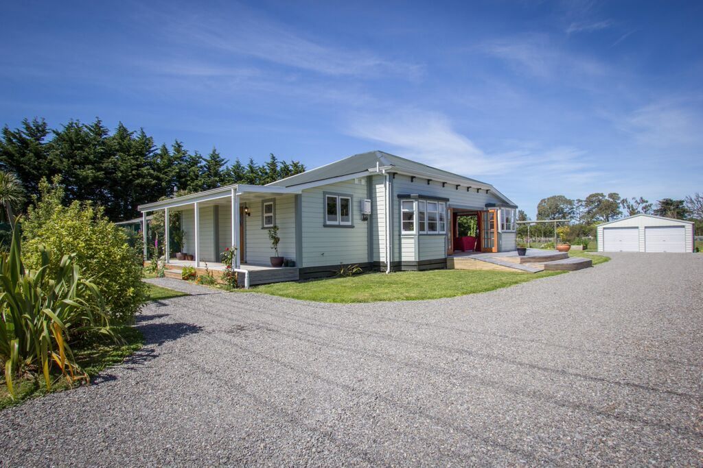 24 Hilton Road, Lynmore, Rotorua, 6 Bedrooms, 3 Bathrooms