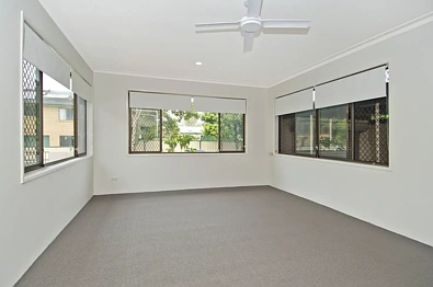 1 Drake Avenue, Paradise Point, QLD 4216, 2 Bedrooms, 1 Bathrooms, House
