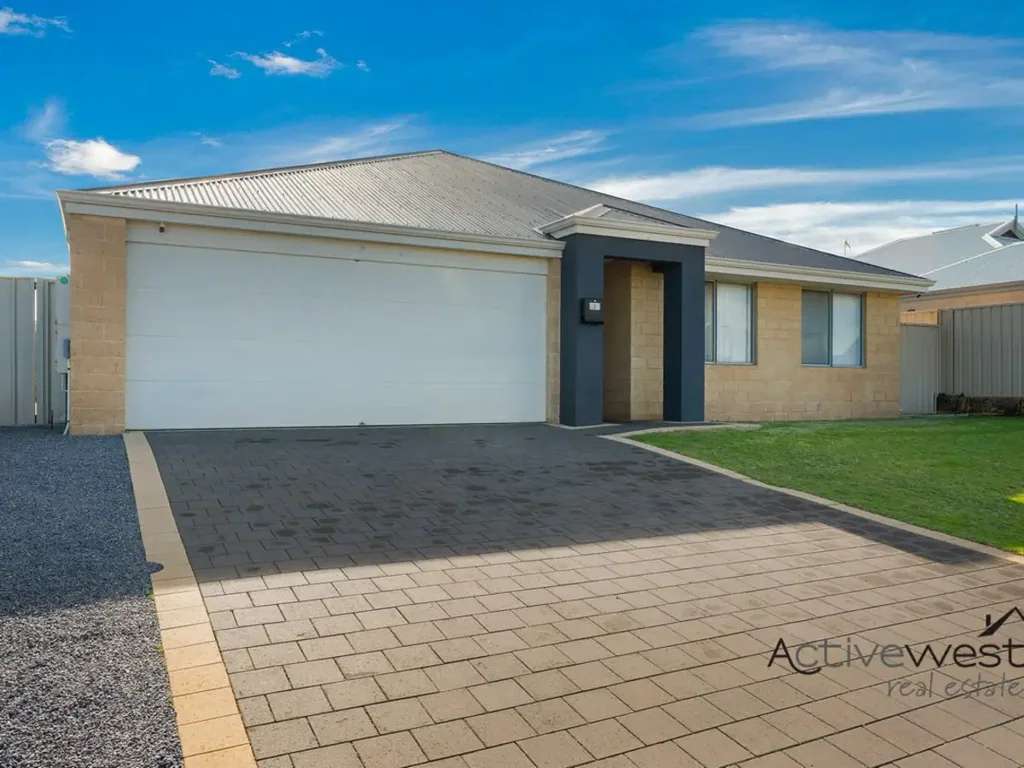 9 Beachcomber Hill, Glenfield, WA 6532