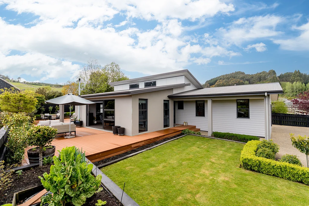 Mosgiel 3房  Stylish, sunny & tranquil