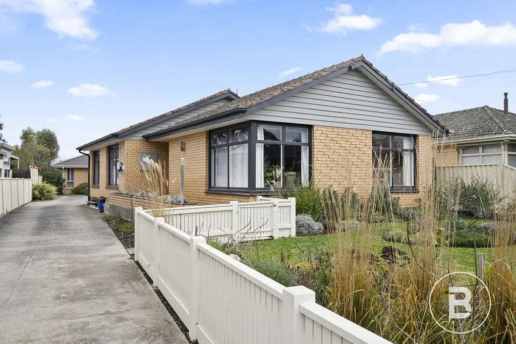 11 Lavinia Drive, Ballarat North, VIC 3350