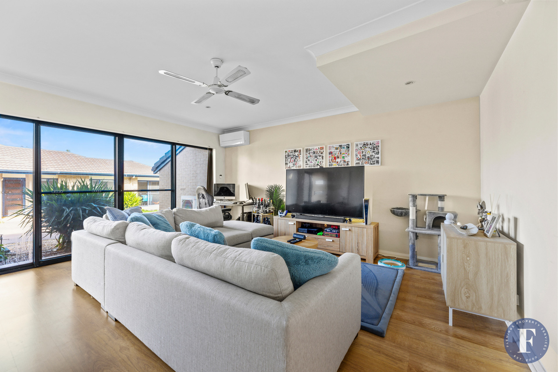 UNIT 2 157 WILLIAM ST, YOUNG NSW 2594, 0 chambres, 0 salles de bain, Unit