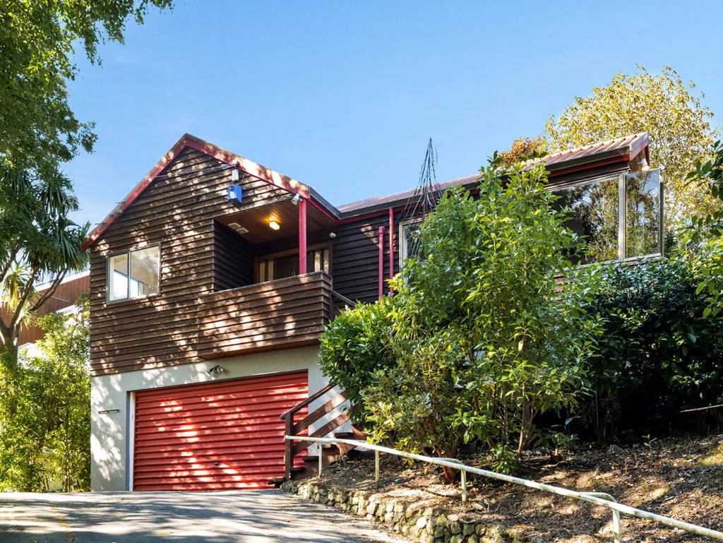 A home for 2027 that aligns with the academic year!