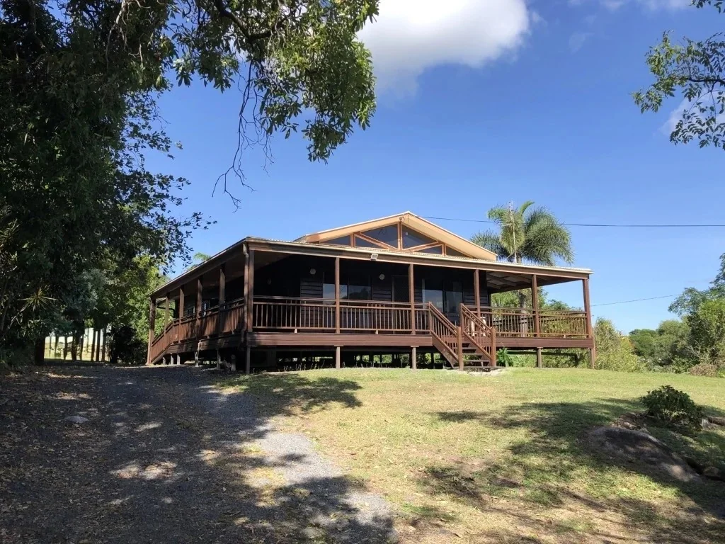 Cooktown 4બેડરૂમ Charming Colonial-Style Home in Cooktown’s Historic Heart