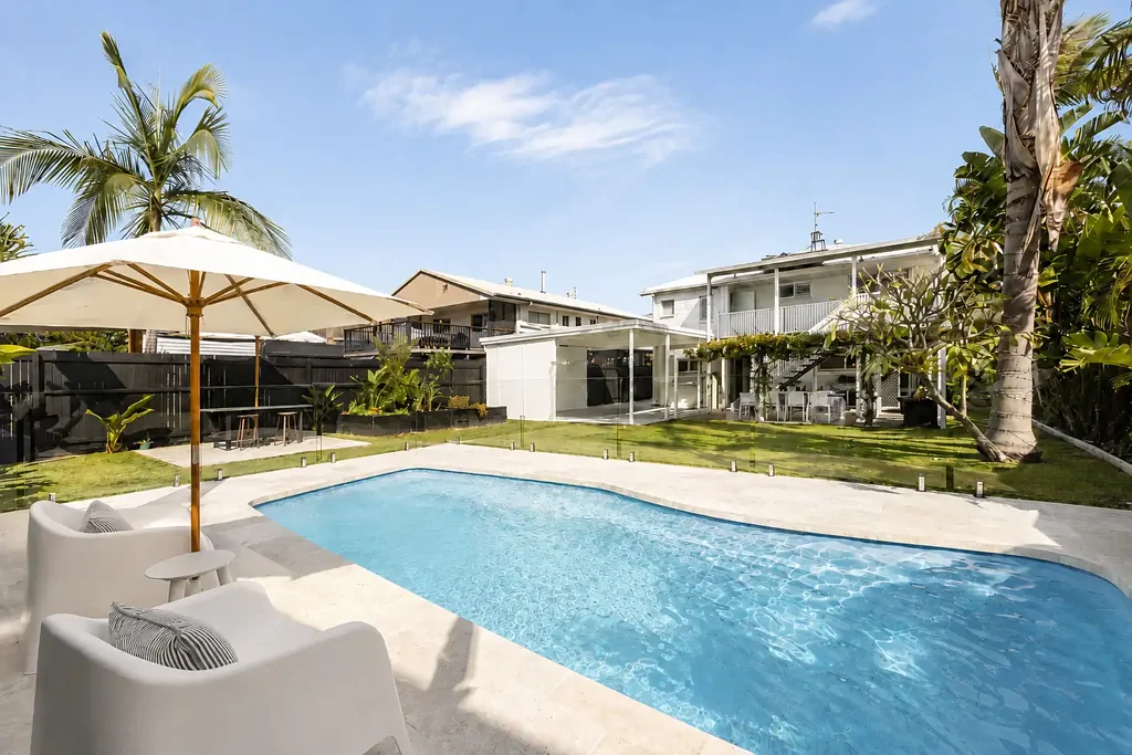 Maroochydore 5침실 When Lifestyle, Location, & Size Matters! - 700m From The Sand