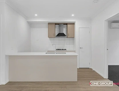 35 DARGILE CIRCUIT, Epping, VIC 3076, 3房, 2浴, House