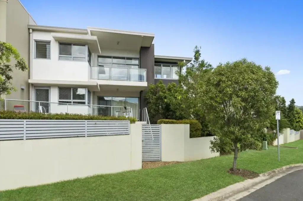 Spacious 3-Bedroom Apartment with Two Balconies in the Heart of Robina