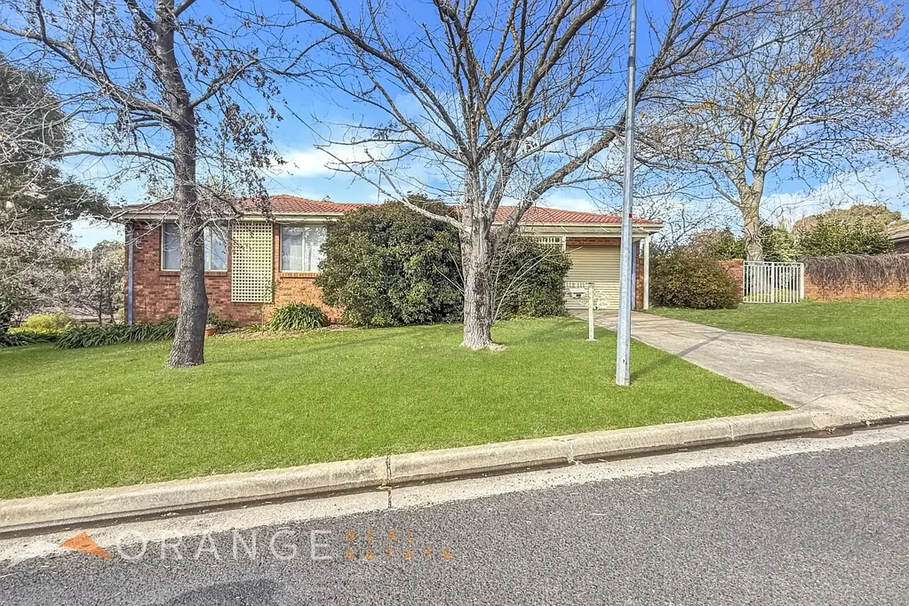 Orange 3બેડરૂમ Comfort, Space & Potential in Sought after Bel Air Estate