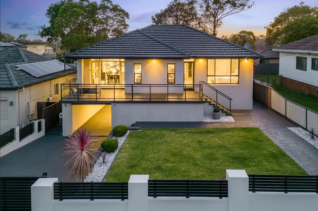 SPACIOUS FAMILY HOME WITH EXCEPTIONAL LIVING AND STORAGE!!