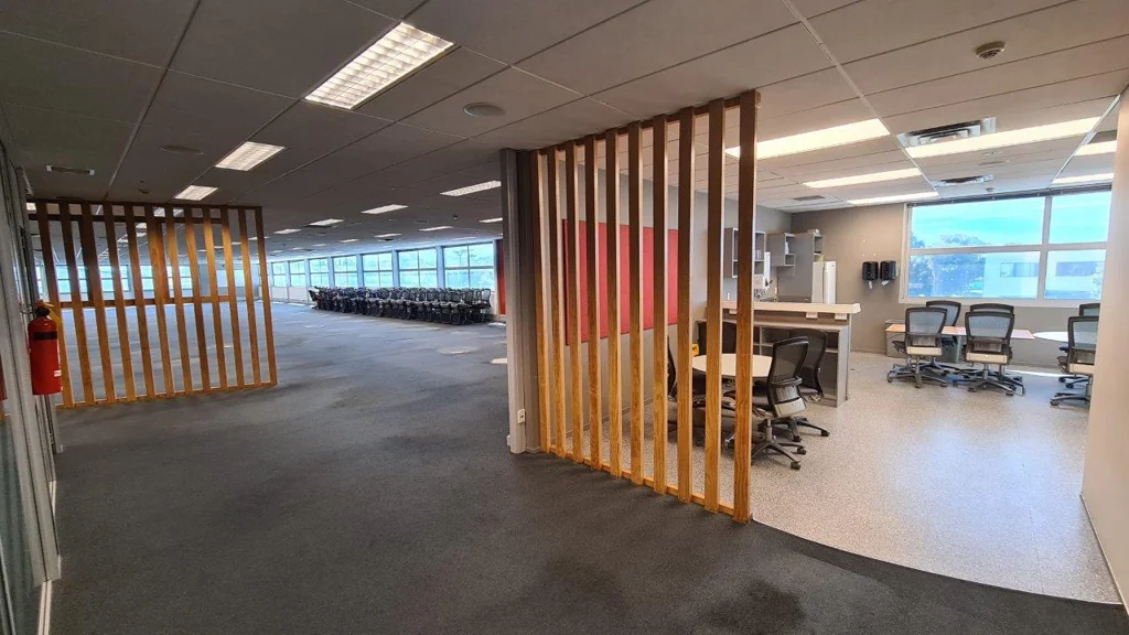 Papatoetoe  CBRE - Large Office On Lambie