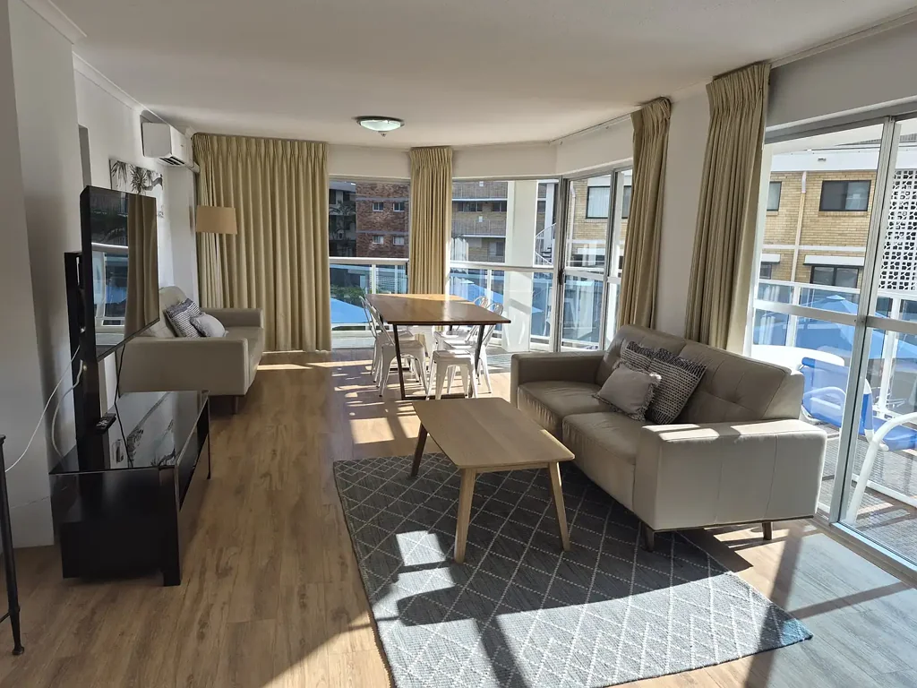 **Beachfront Living in the Heart of Surfers Paradise - Fully Furnished 2 Bedroom Apartment**