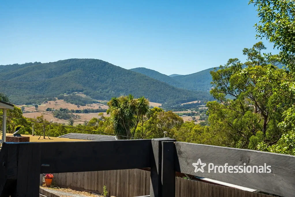 6 Tarhilla Drive, Launching Place, VIC 3139