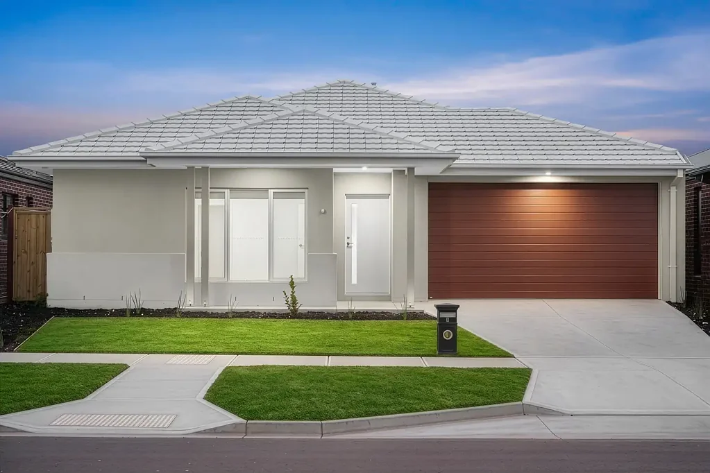 Wyndham Vale 4Zimmer Brand New Family Home - Walking distance to School & Shopping Centre!