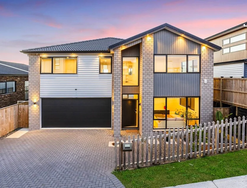 20 Bendridge Street, Flat Bush, Manukau City, 6 ਕਮਰੇ, 4 ਬਾਥਰੂਮ, House