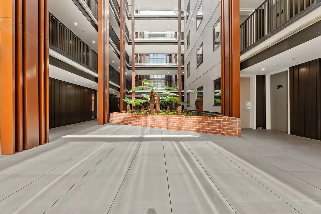 Open plan living in the Heart of the CBD