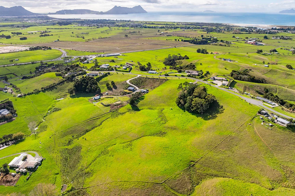 Ruakaka 4.79Ha Lifestyle Block - Build your Dream Home