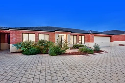 2/17 Collier Avenue, Balcatta