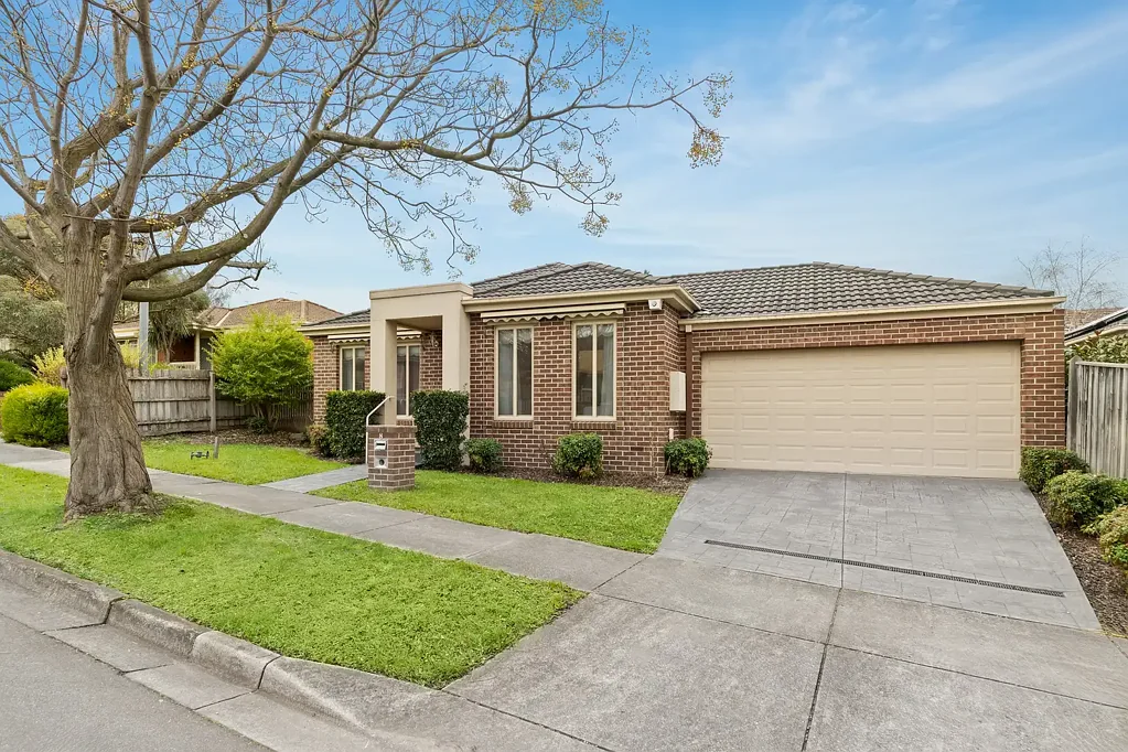 Doncaster East 3房 位于便利的 Doncaster East，轻松的单层生活 Easy Single-Level Living in a Convenient Doncaster East Setting