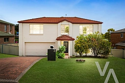3 Canopus Close, Marmong Point