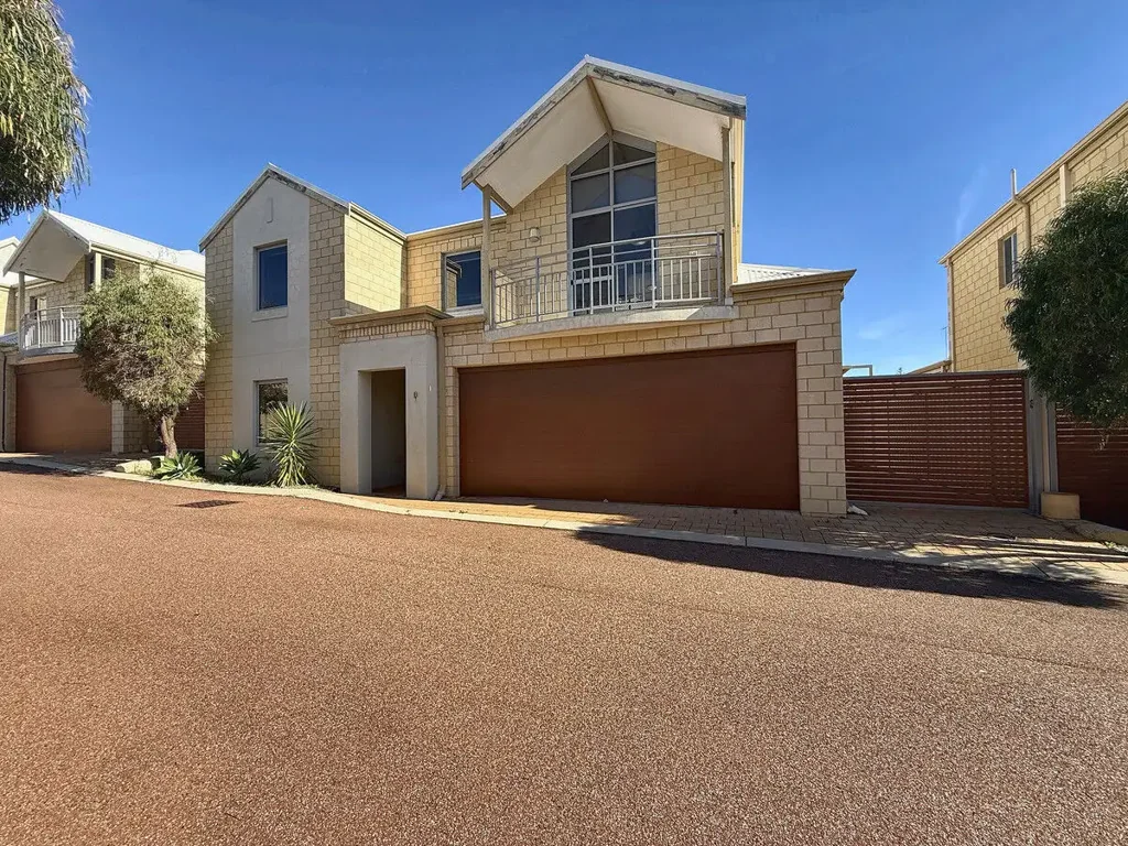 Furnished Modern Townhouse Living in a Secure Gated Complex with Resort Style Pool