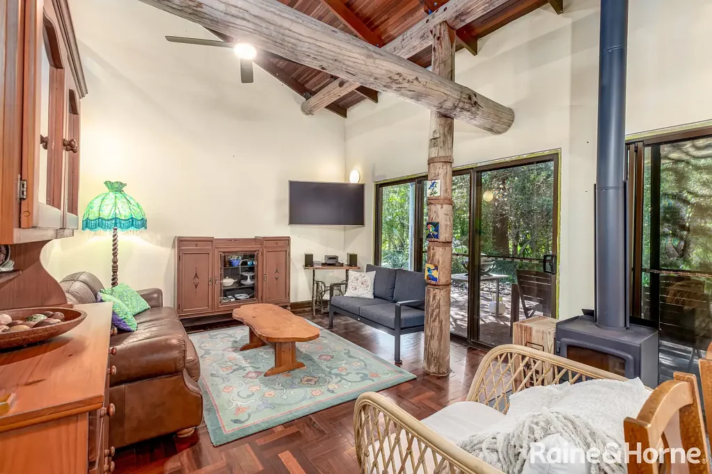 63 Schreibers Road, Cooran, QLD 4569