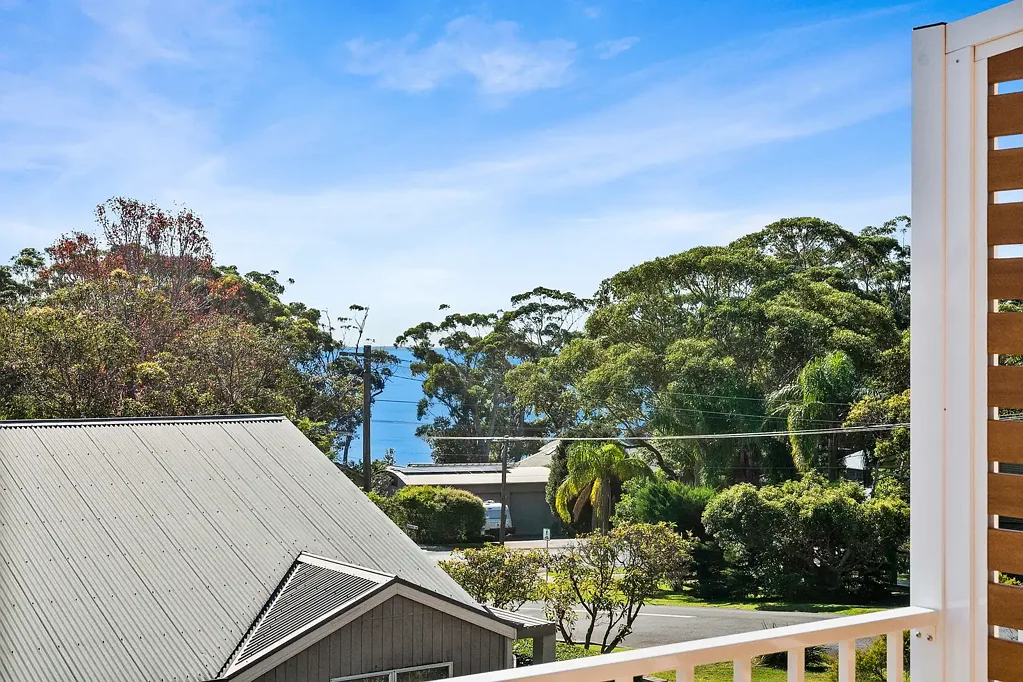 Vincentia 3 Slaapkamer COASTAL VIEWS, EFFORTLESS LIVING
