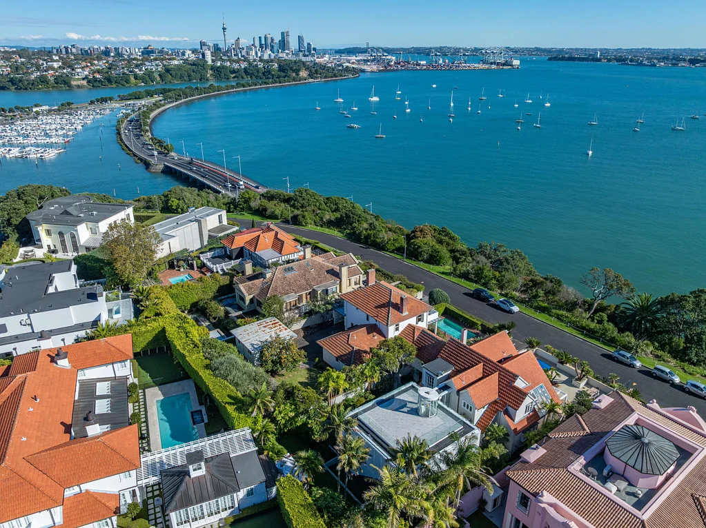 Orakei 4部屋 Prestige and Panoramic Views on Paritai