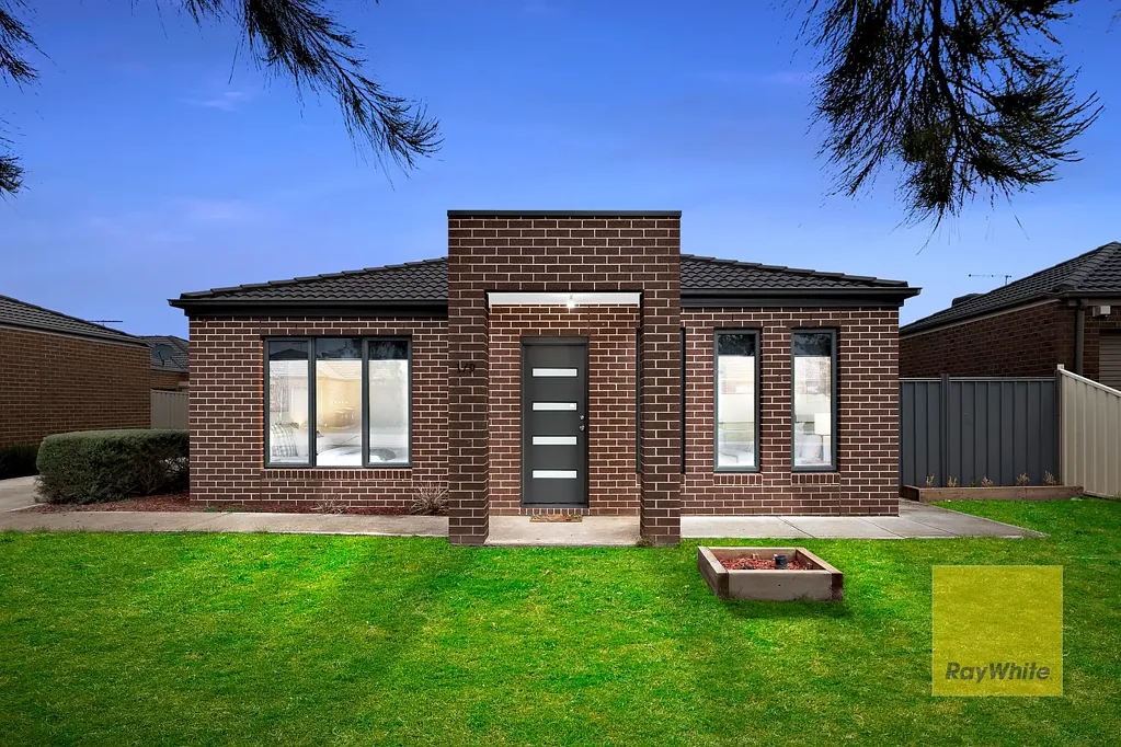 1/9 Fishburn Grove, Harkness, VIC 3337