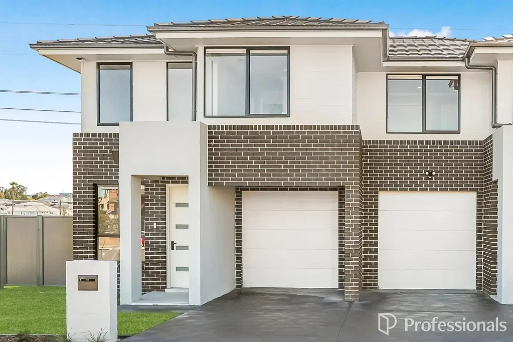 Family Home in Rouse Hill Heights Estate