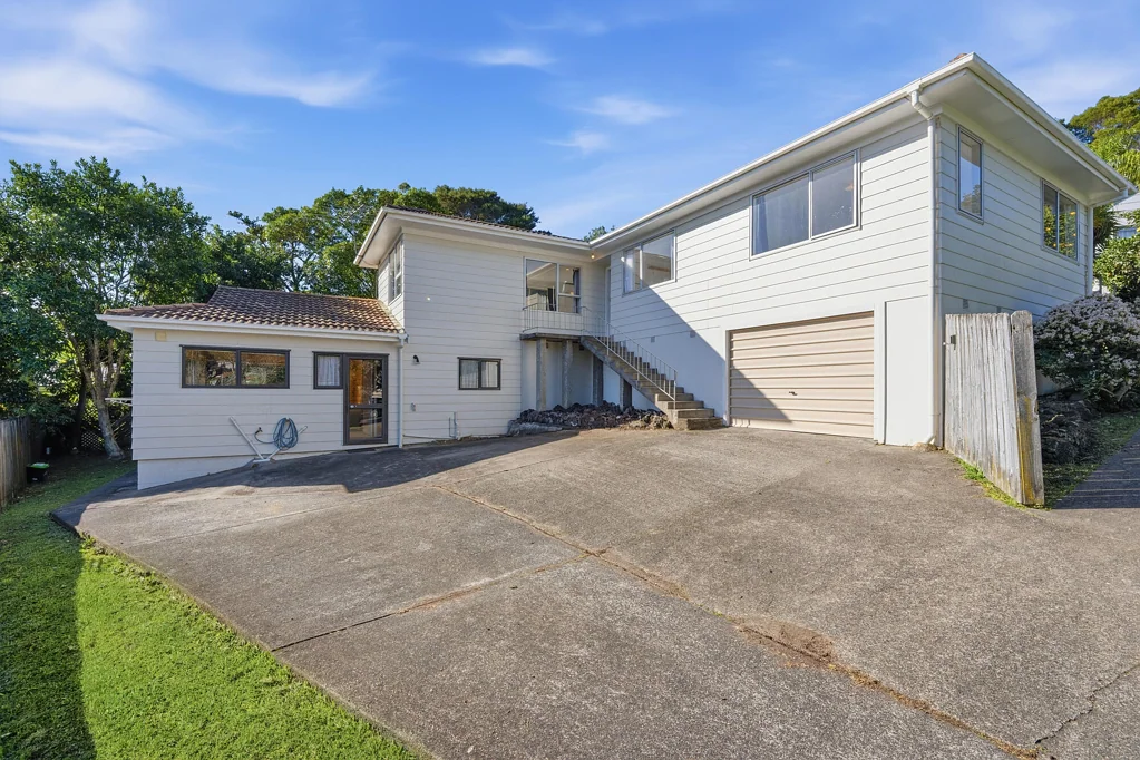 Browns Bay 4ห้องนอน Rangi Zoned Home & Income