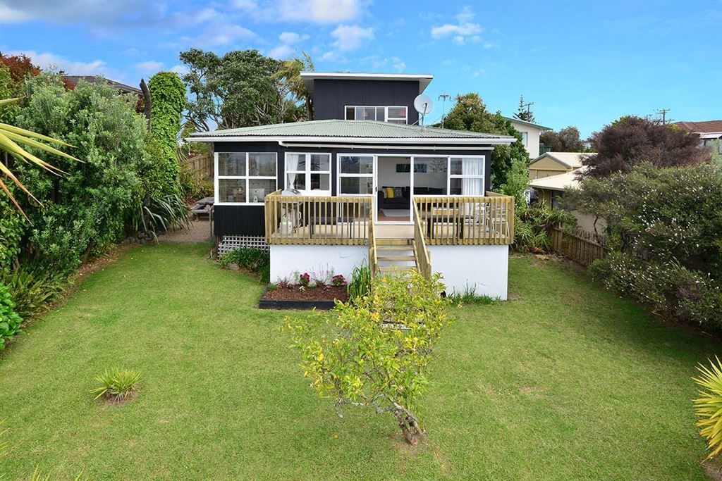 1360 Whangaparaoa Road, Army Bay, Auckland - Rodney, 2 rūma, 0 rūma horoi