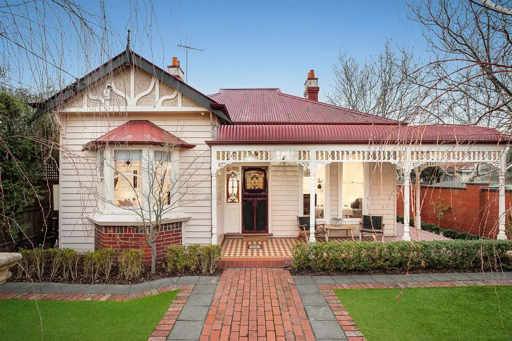 Malvern East 3غرفة نوم Captivating Elegance in the Ardrie Estate