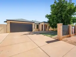 12 Hinemoa Street, Kalgoorlie