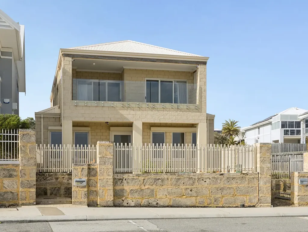 Yanchep 4房  Ocean Front Views Forever!