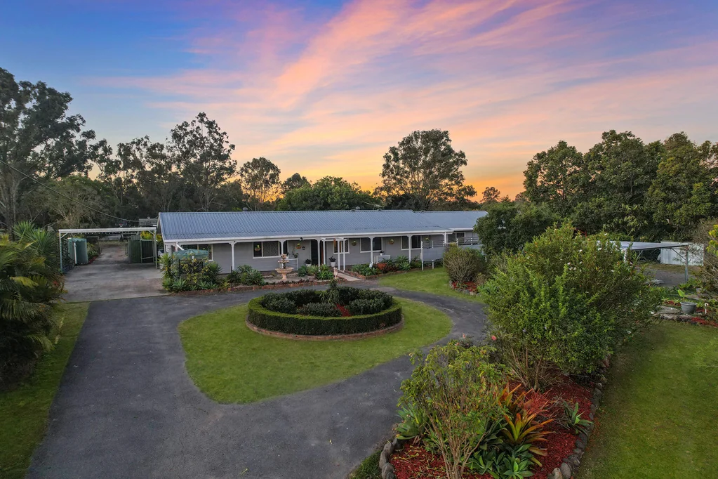 126 Riverside Avenue, Barellan Point, QLD 4306