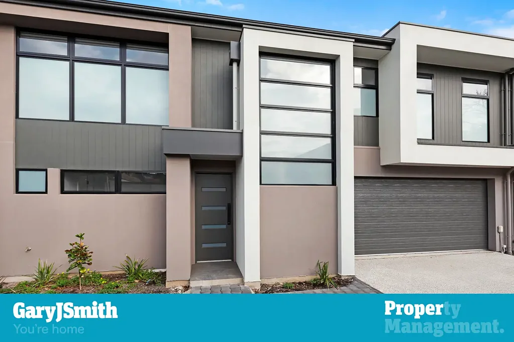 Executive-Style Townhouse with Double Garage