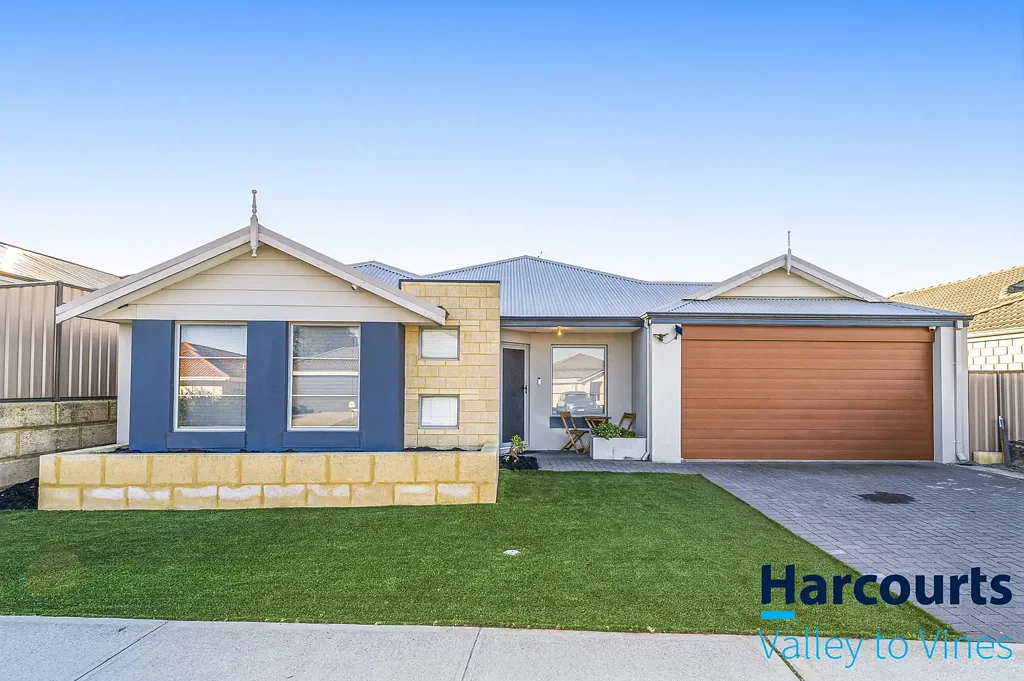 Aveley 4Kwarto Spacious Family Living with a Backyard You'll Love