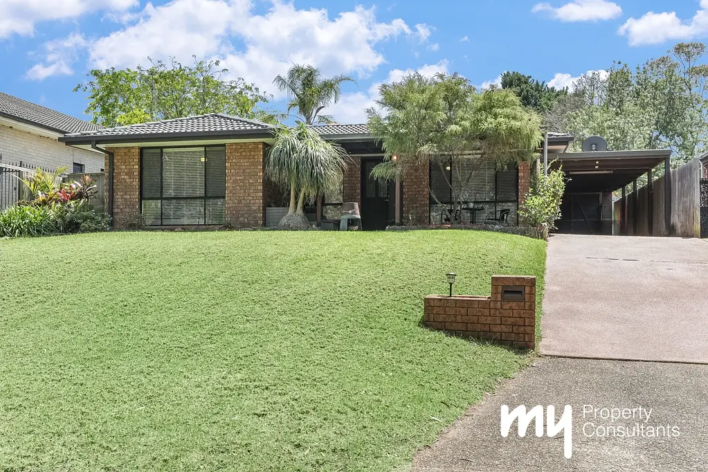 12 Darnay Place, Ambarvale, NSW 2560