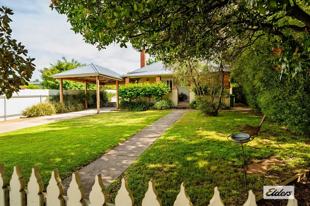 Yackandandah 3房  A Home Filled With Warmth, Heart & Country Charm