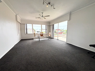 Warm 3-Bedroom Family Home for Rent in Papakura, Auckland