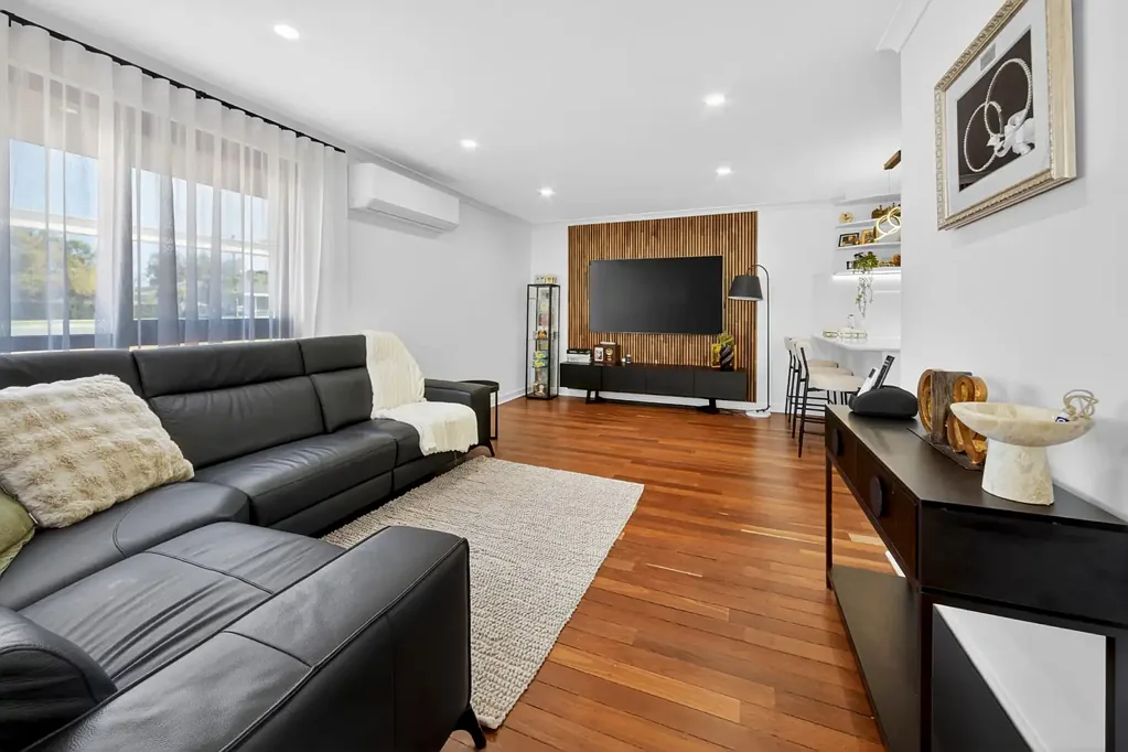 Dianella 2房  RENOVATED THROUGHOUT!