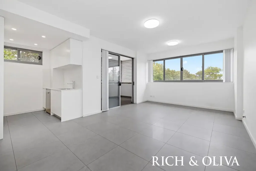 Strathfield 1બેડરૂમ Prime Entry Point or  Astute Investment ...