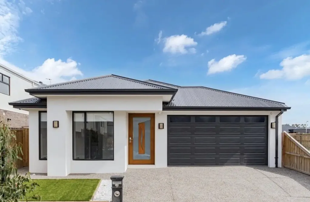 Mickleham 4બેડરૂમ Luxury Living with 2 Kitchens & 2 Master Suites