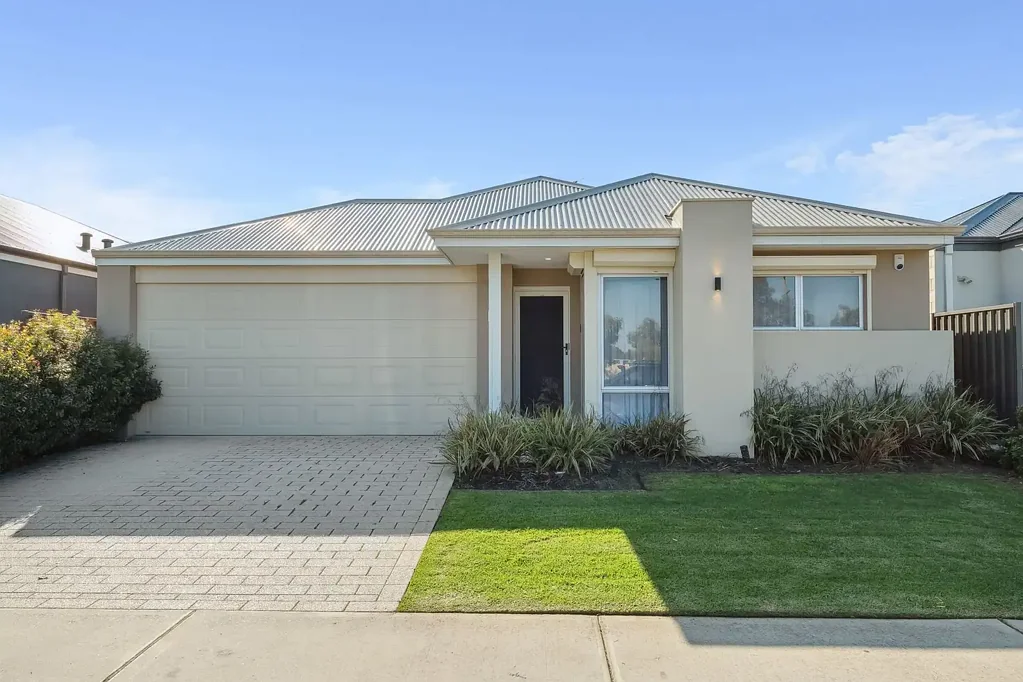 The Perfect Home 4 x 2 x 2