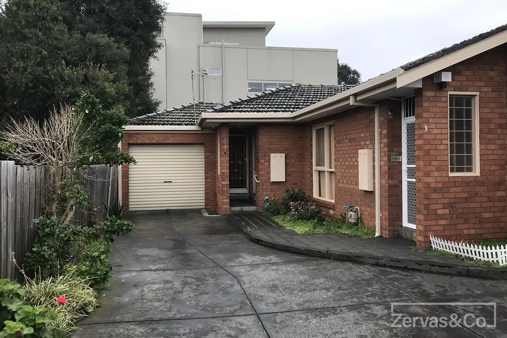 Lovely 2-Bedroom Unit in Clayton Central